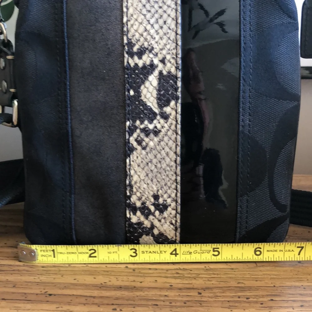 Coach Crossbody Swingpack Bag - Picture 13 of 13